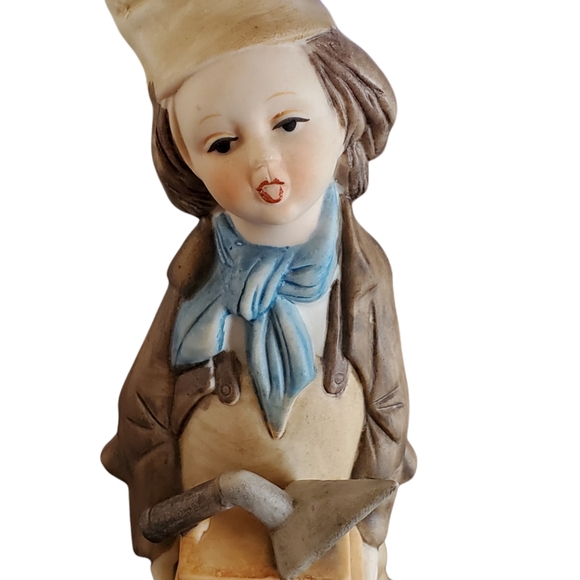 Vintage Toyo Musical Figurine - Picture 5 of 9